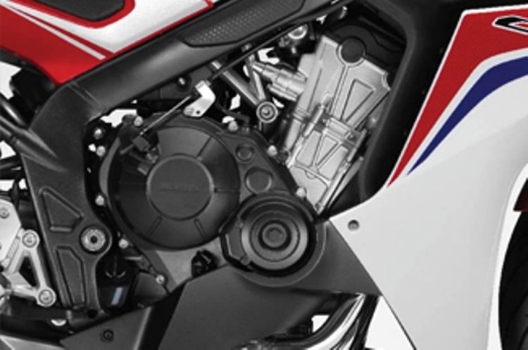 Inline-Four Cylinder Engine