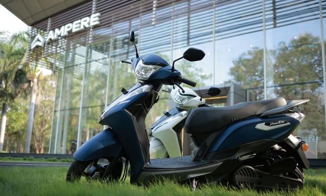 Ampere Electric Scooter Achieves 2 Lakh Customer Milestone