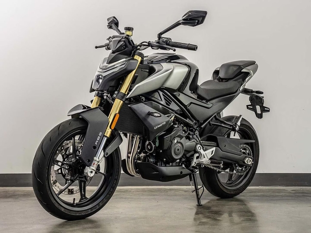 CFMoto 450NK Breaks Cover: New Rival For KTM 390 Duke
