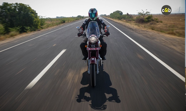 2024 Jawa 350 Review: In Pictures