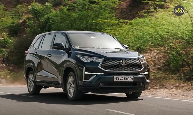 Toyota Innova Hycross ZX (O) Bookings Reopen; Price Hiked