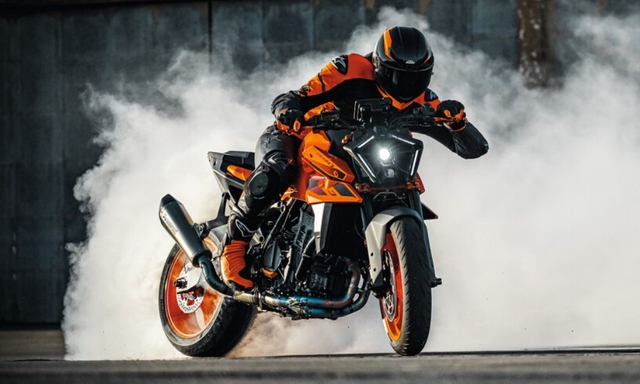 EICMA 2023: 2024 KTM 990 Duke Revealed