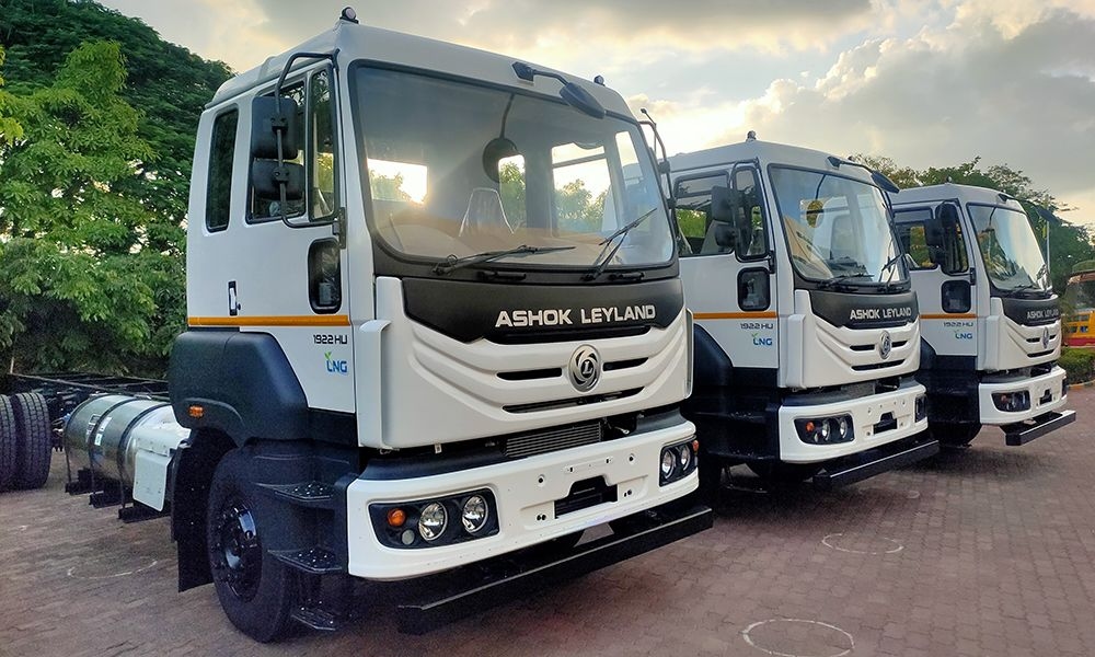 Ashok Leyland Delivers India’s First LNG Powered Truck