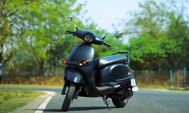 Wardwizard Signs MoU With Gujarat Government For Rs 2,000 Crore e-Vehicle Hub