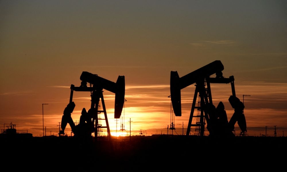 Oil Little Changed As Market Discounts Big U.S. Crude Storage Build