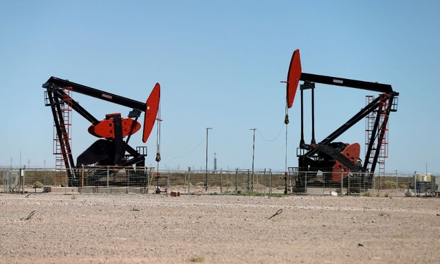 Oil Rises Over $3 On Kurdistan Export Halt, Banking Optimism