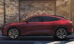 Ford Patents Brake Light Detection System to Elevate Autonomous Vehicle Safety