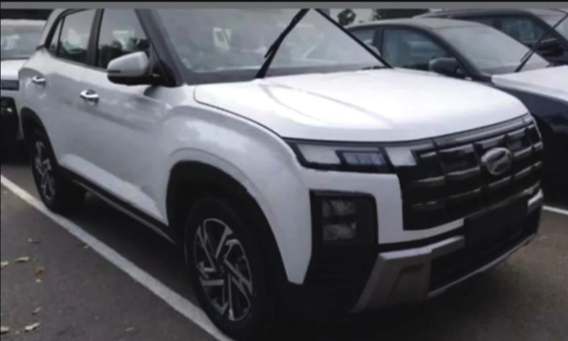 Hyundai Creta Facelift Spotted Fully Undisguised Ahead Of January 16 Launch