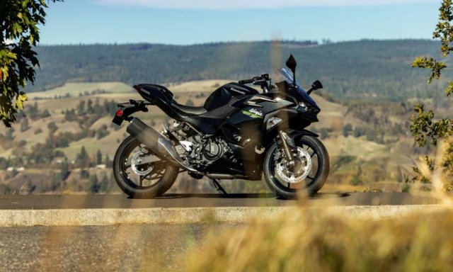 Kawasaki Ninja 500 Launched In India At Rs 5.24 Lakh  