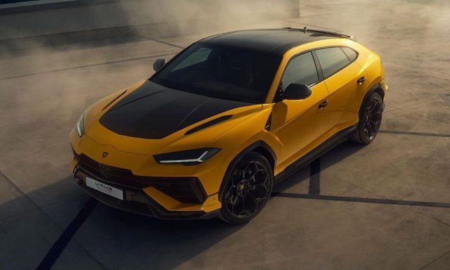 Lamborghini Confirms Urus PHEV, Huracan Replacement To Debut In 2024; Lanzador-Based EV Due in 2028