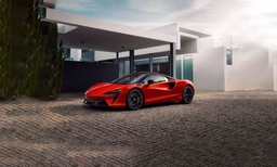 FIRST LOOK: McLAREN ARTURA
