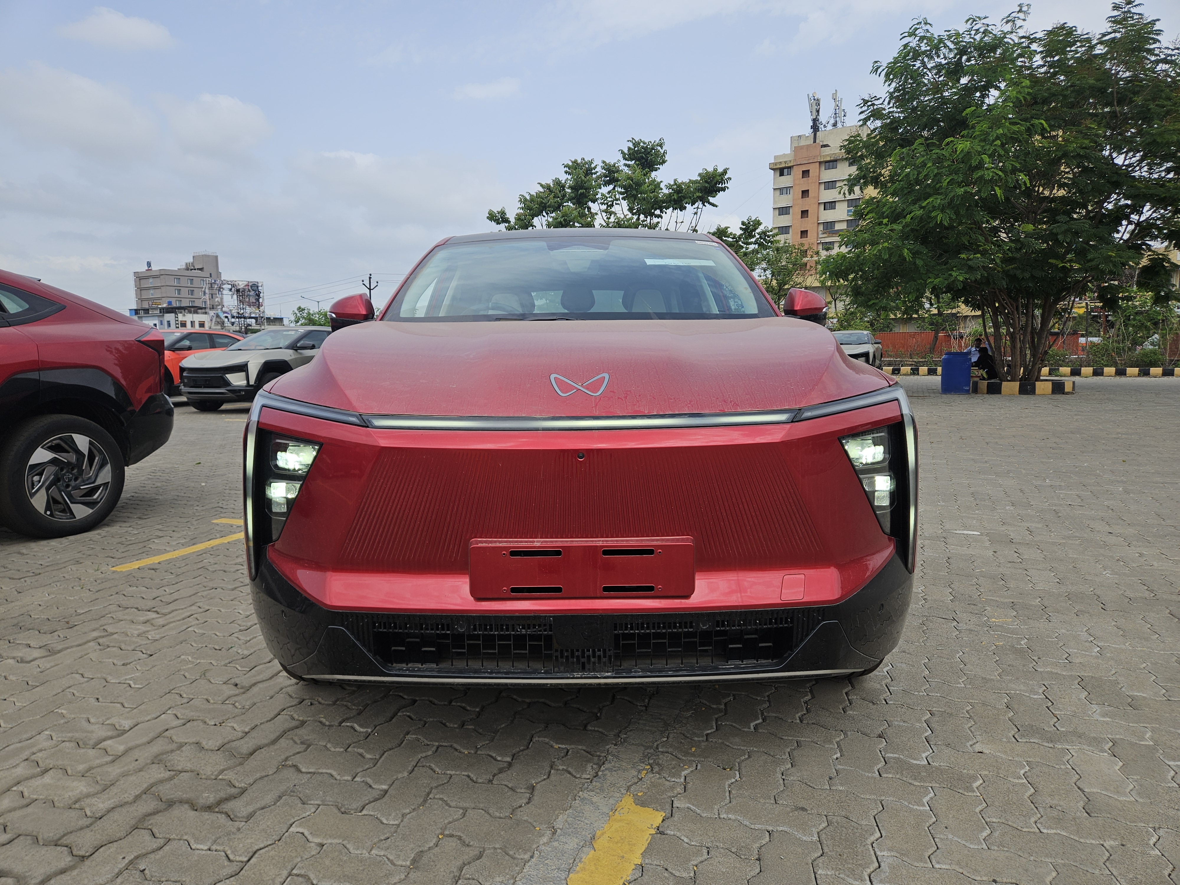 Used 2024 Mahindra XEV 9e